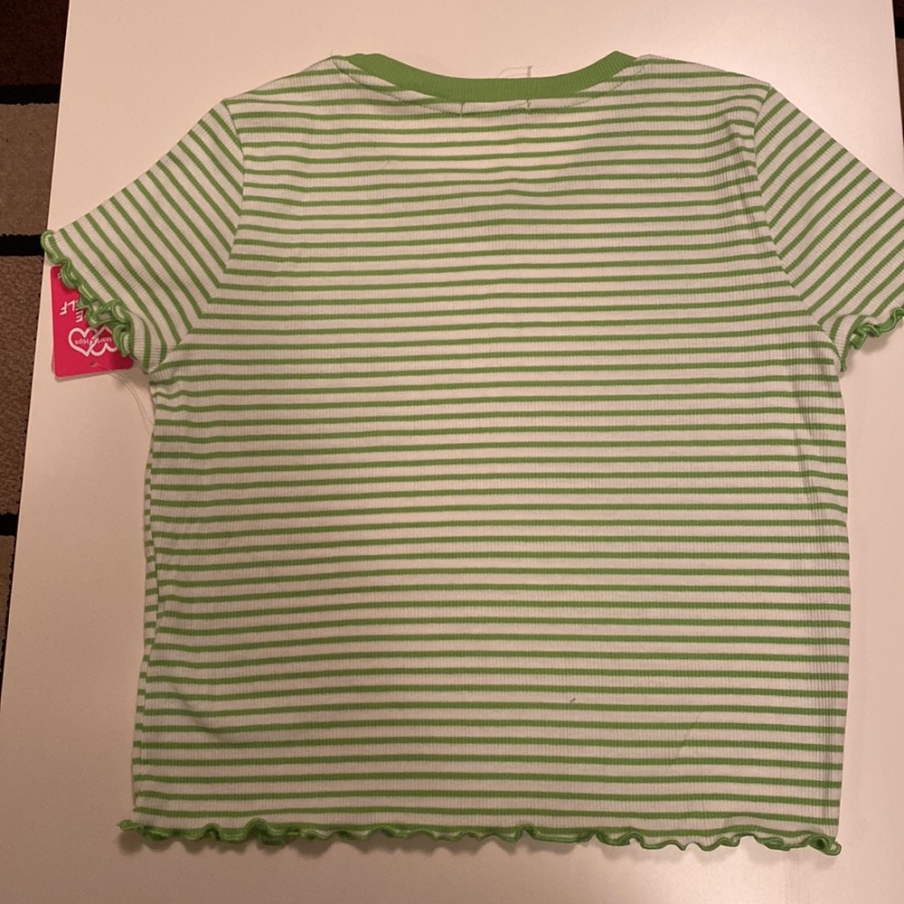 Heart Hips Short Sleeve Crop Top - Picture 2 of 6